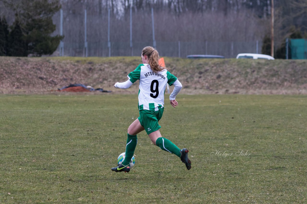 Bild 98 - B-Juniorinnen SG Olympa/Russee - Post- und Telekom SV Kiel : Ergebnis: 2:2